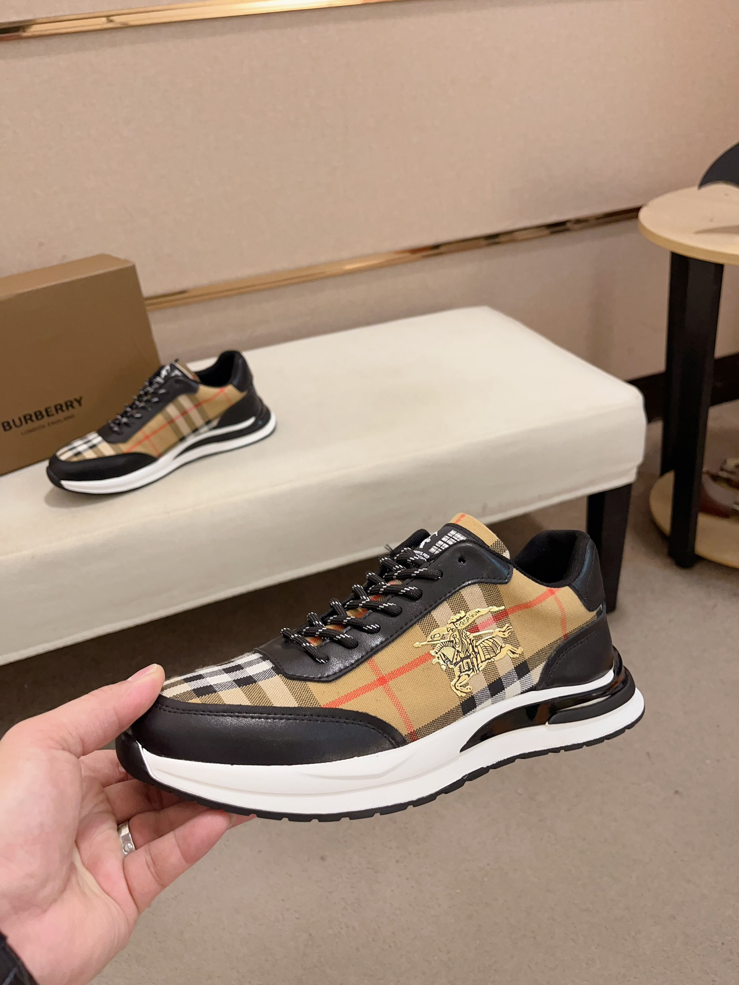 Burberry Vintage Check Runner Sneakers Khaki