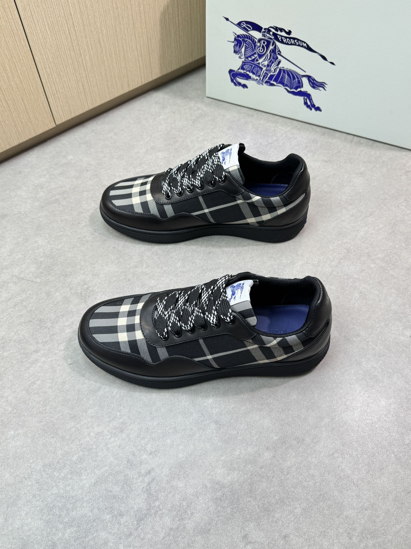 Burberry Vintage Check Sneakers Black
