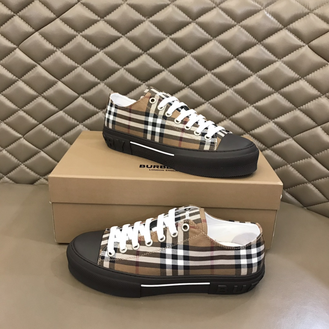 Burberry Vintage Check Low-Top Sneakers Khaki