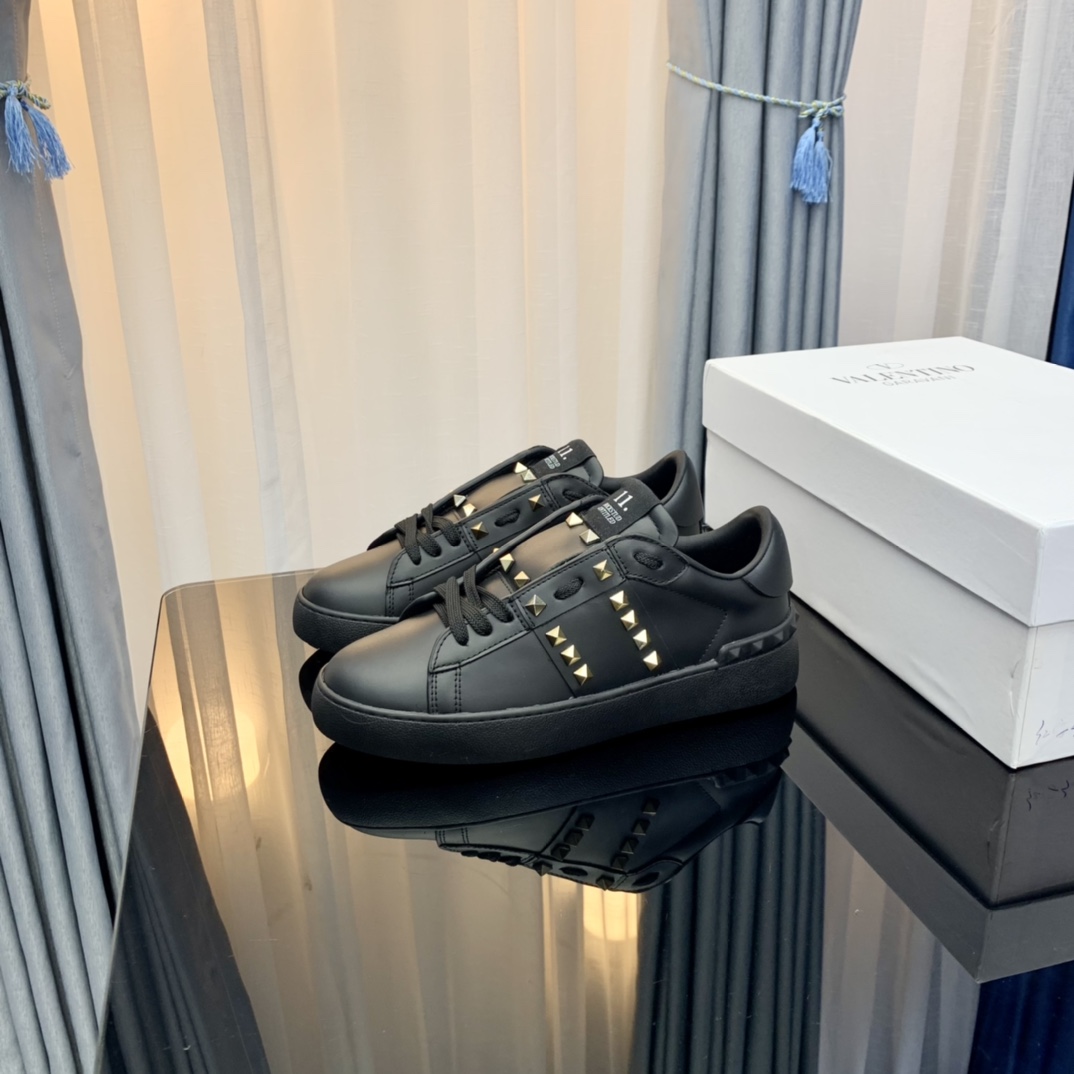 Valentino Studded Low-Top Sneakers Black