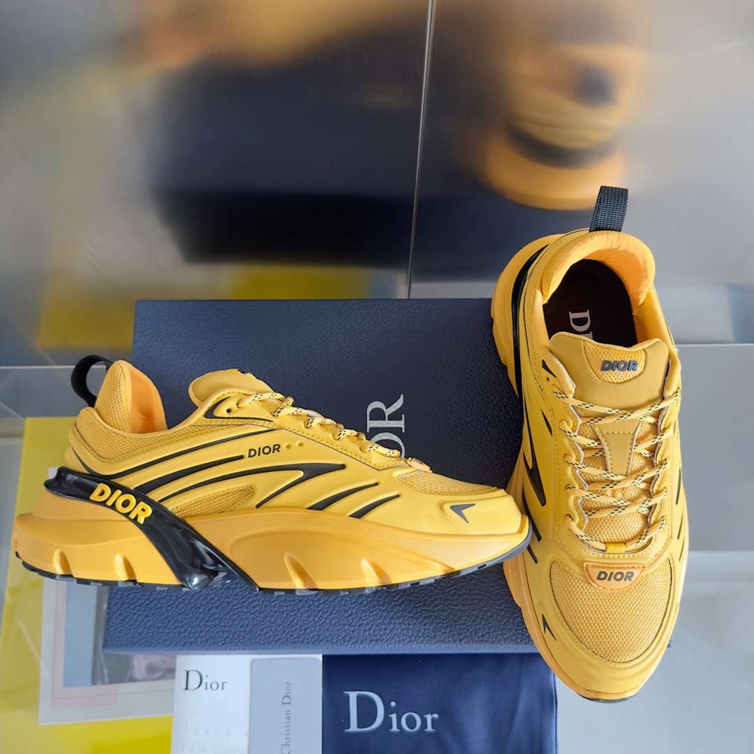 Dior B44 Blade Chunky Runner Yellow