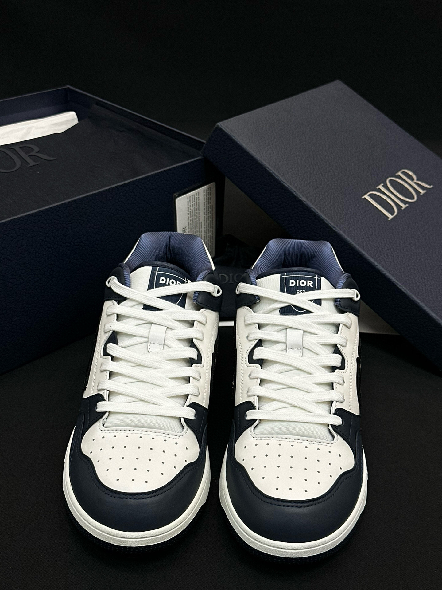 Dior B57 Low-Top Sneakers Navy/White