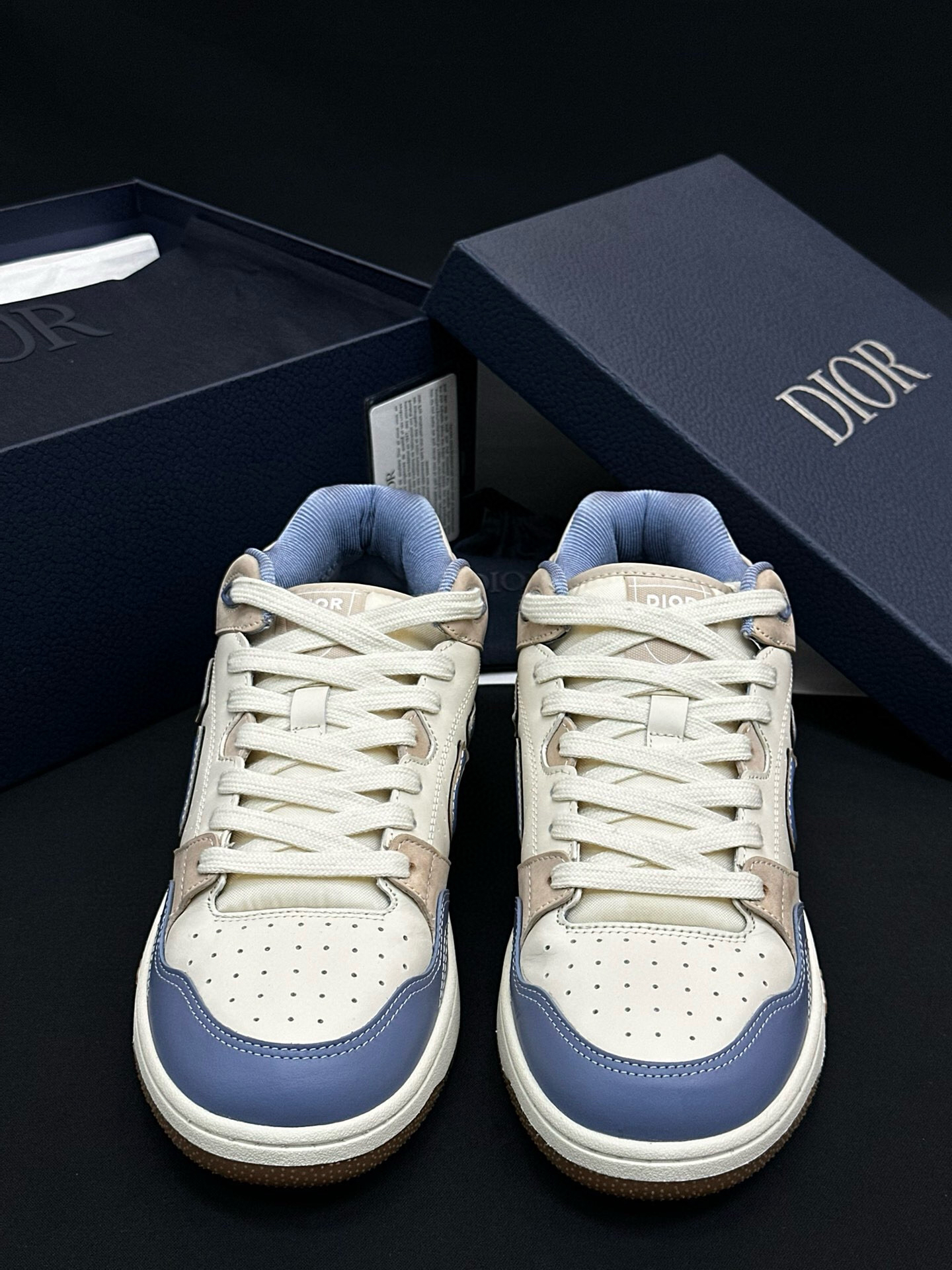 Dior B57 Low-Top Sneakers Blue
