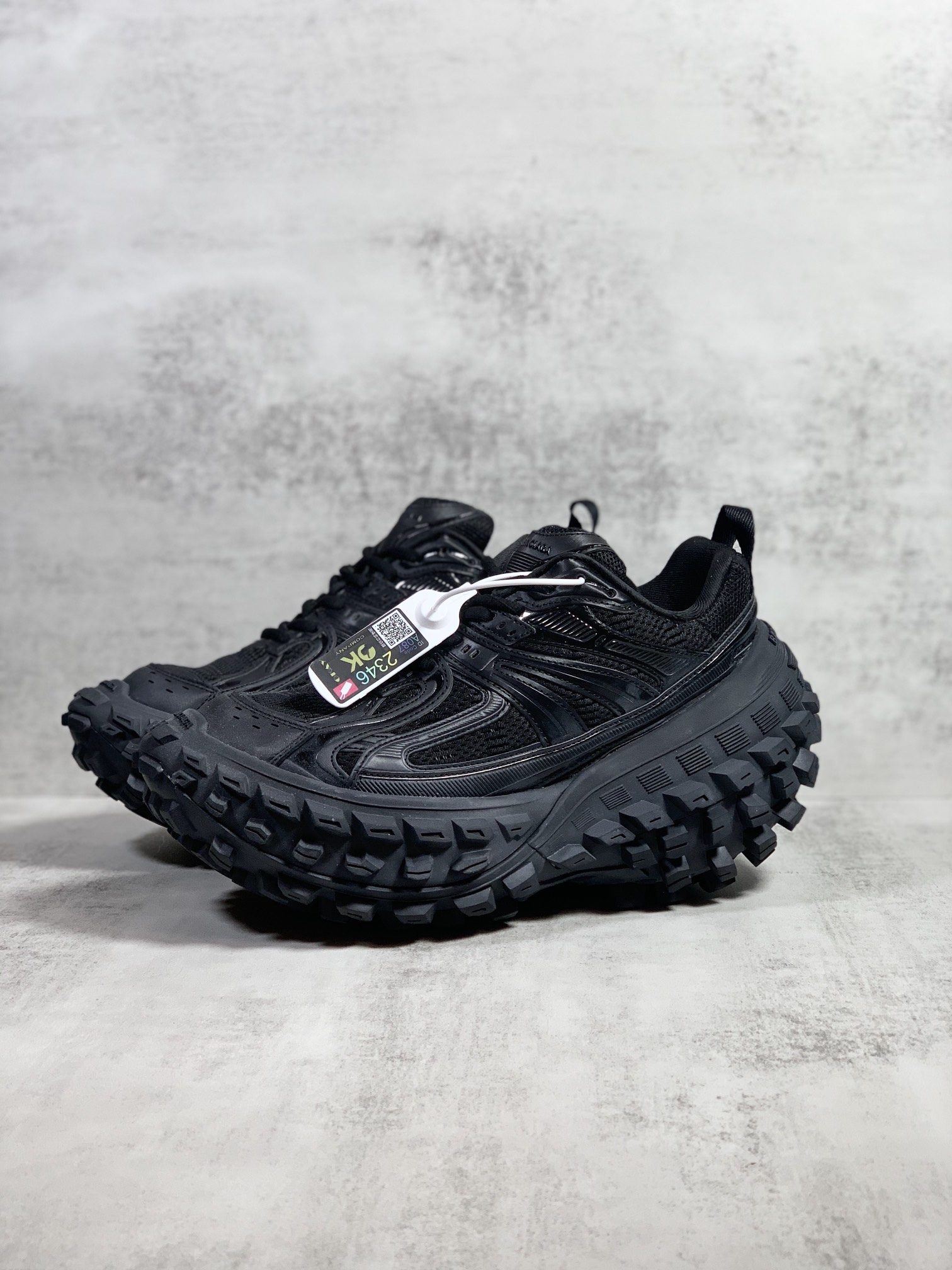 Balenciaga Defender Platform Sneaker Black