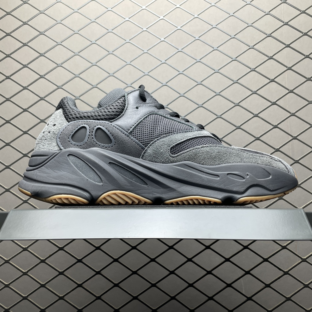 Adidas Yeezy 700 FV5304 Sneakers Dark Grey