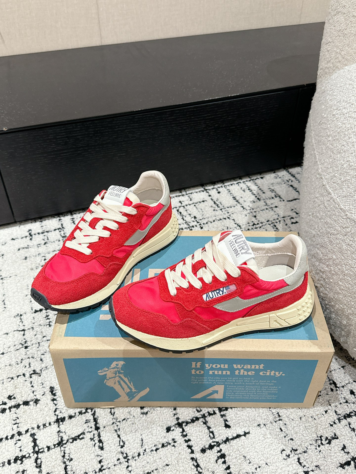 Autry Reelwind Retro Sneakers Red