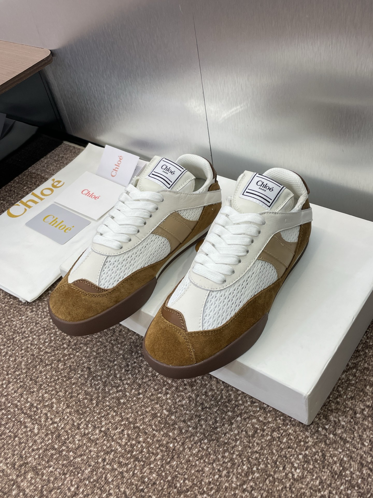 Chloe Runway Low-Top Sneakers Brown