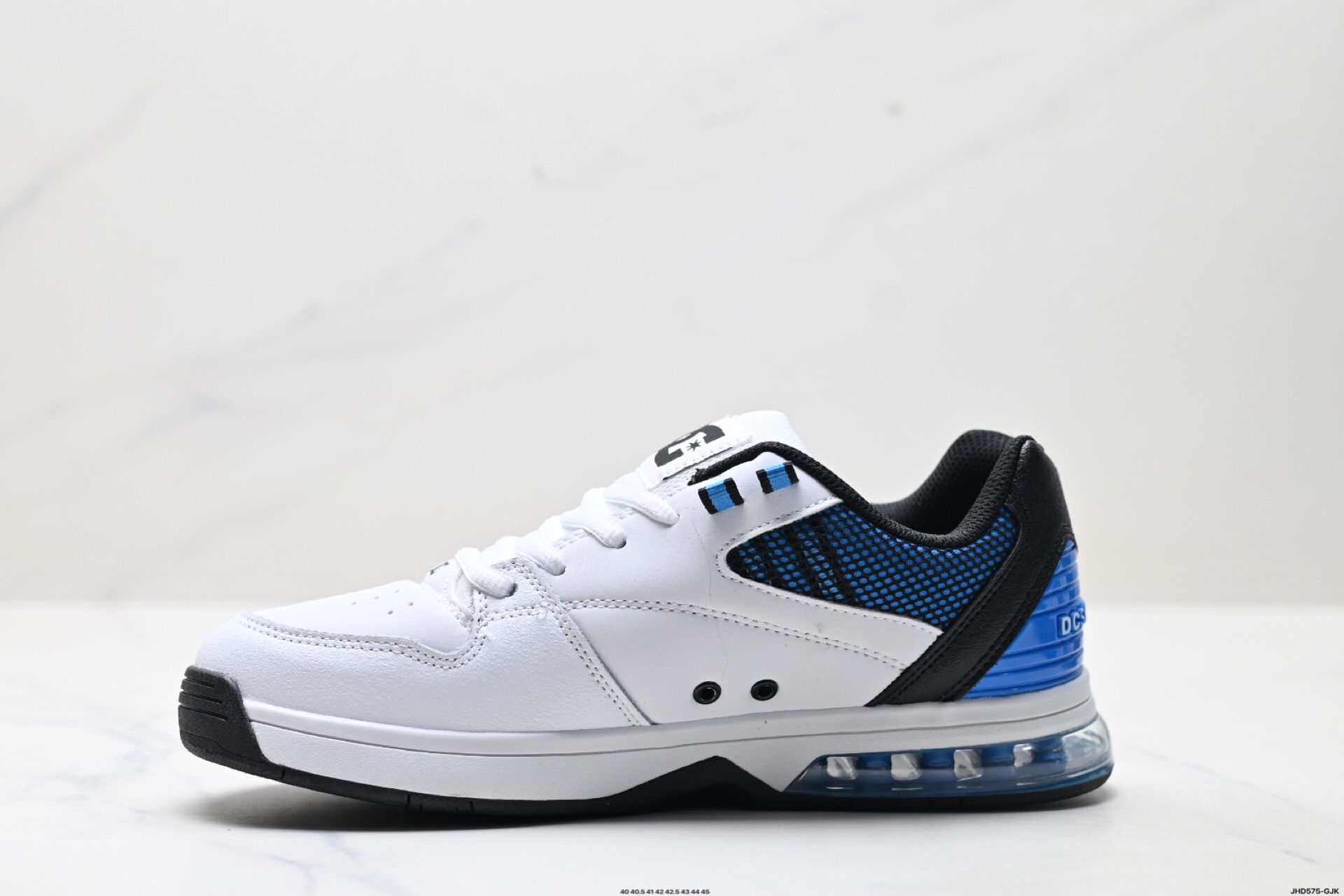DC Shoes Versatile Low Air Sneaker White/Black/Blue