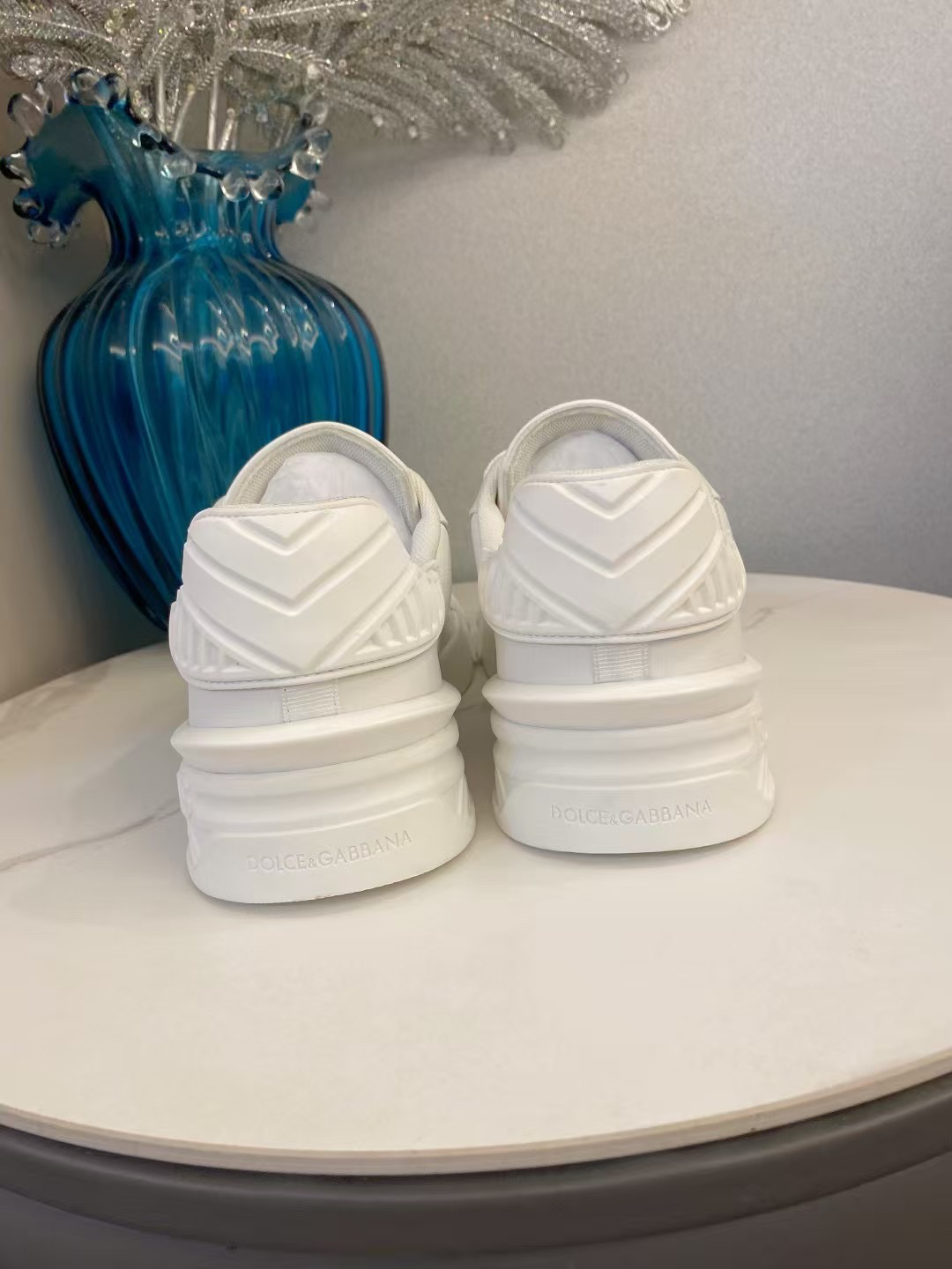 Dolce & Gabbana DG Logo Low-Top Sneakers White