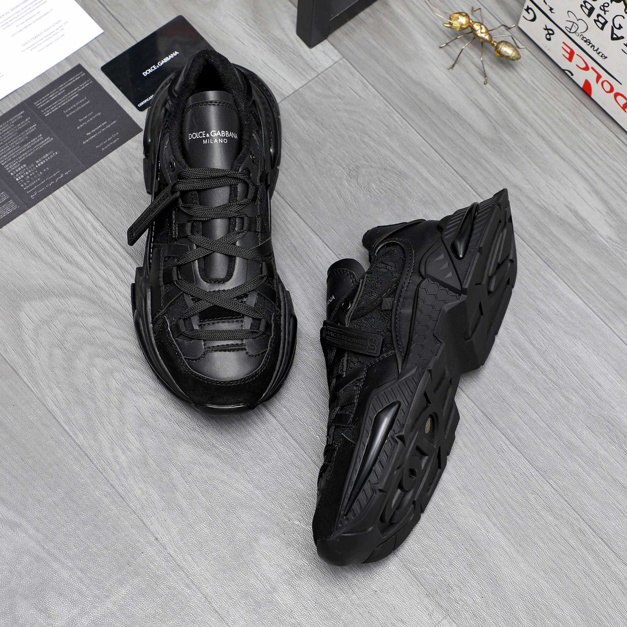 Dolce & Gabbana Chunky Sneakers Black