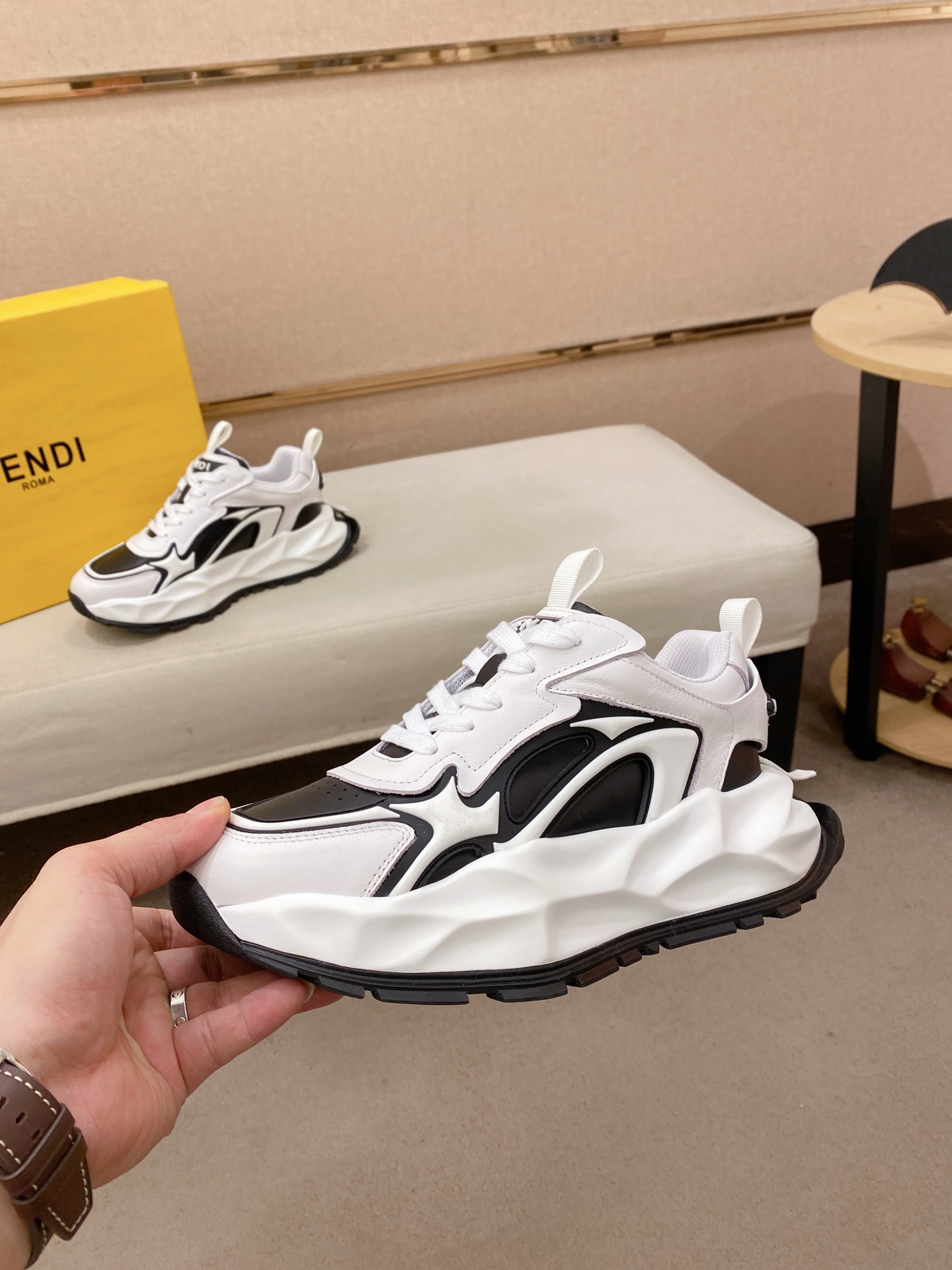 Fendi Flow Chunky Sneakers Black/White