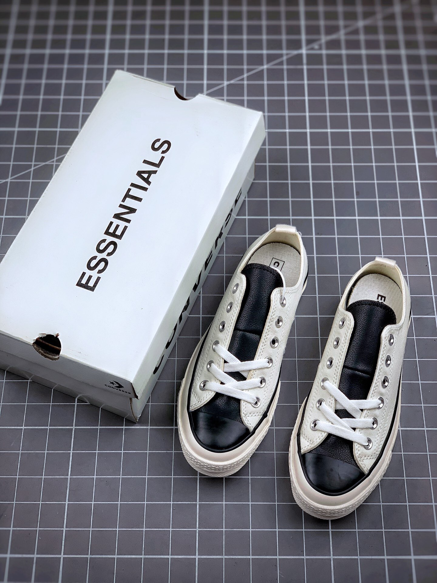 Essentials x Converse 70s Low White/Black