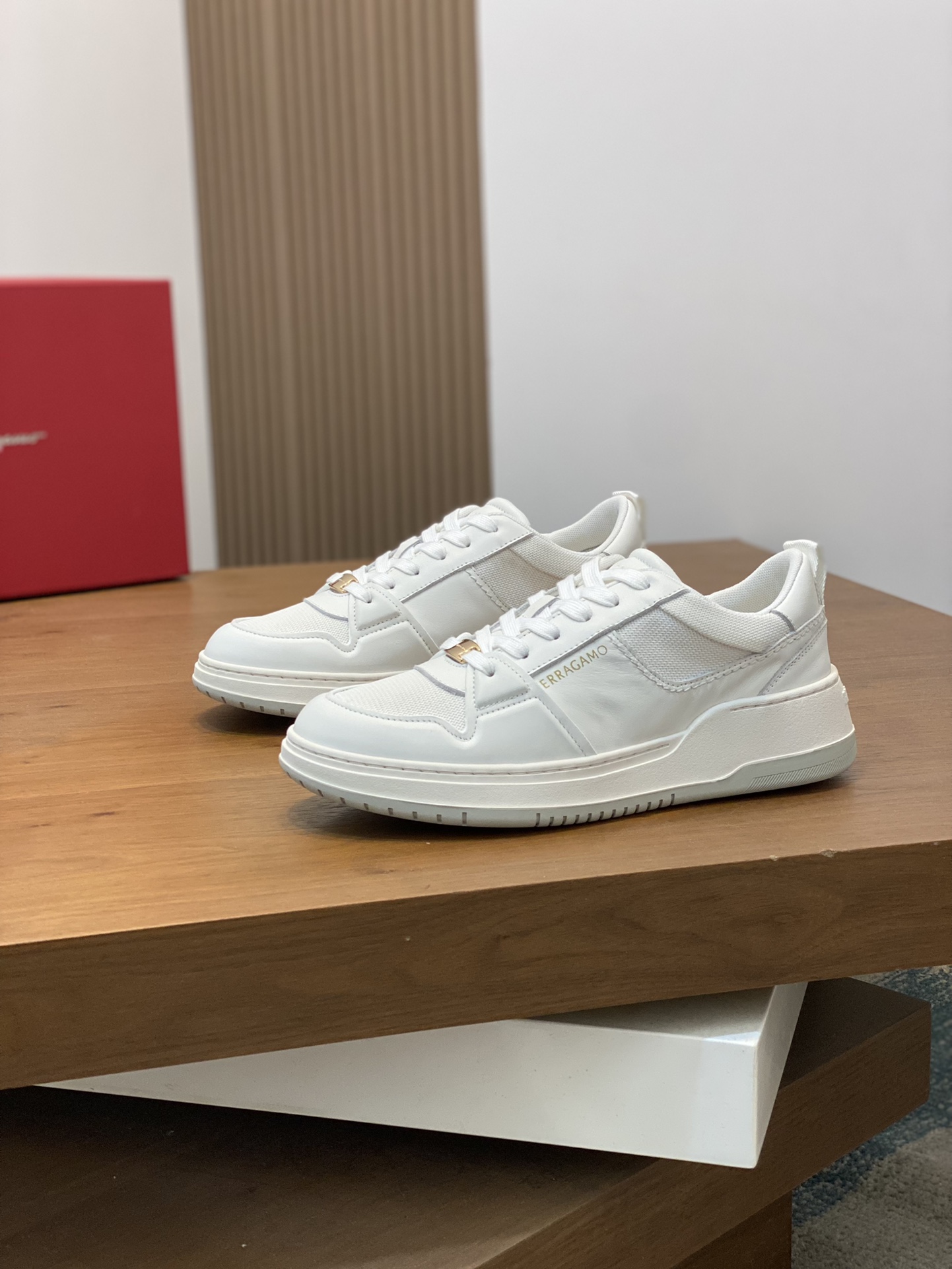 Ferragamo Logo Low-Top Sneakers White