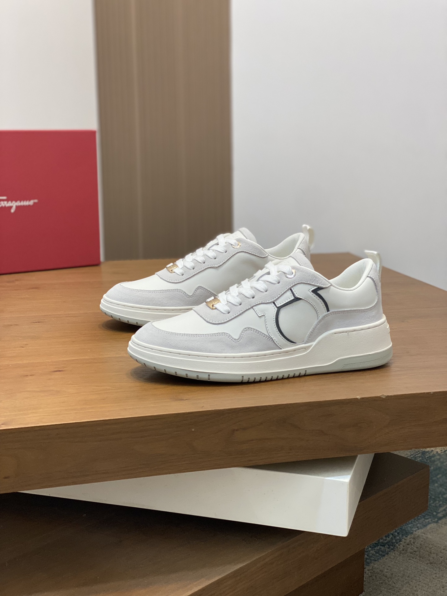Ferragamo Gancini Low Sneakers White
