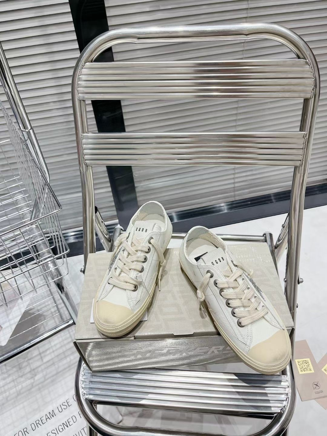 Golden Goose V-Star 2 Sneakers White/Silver