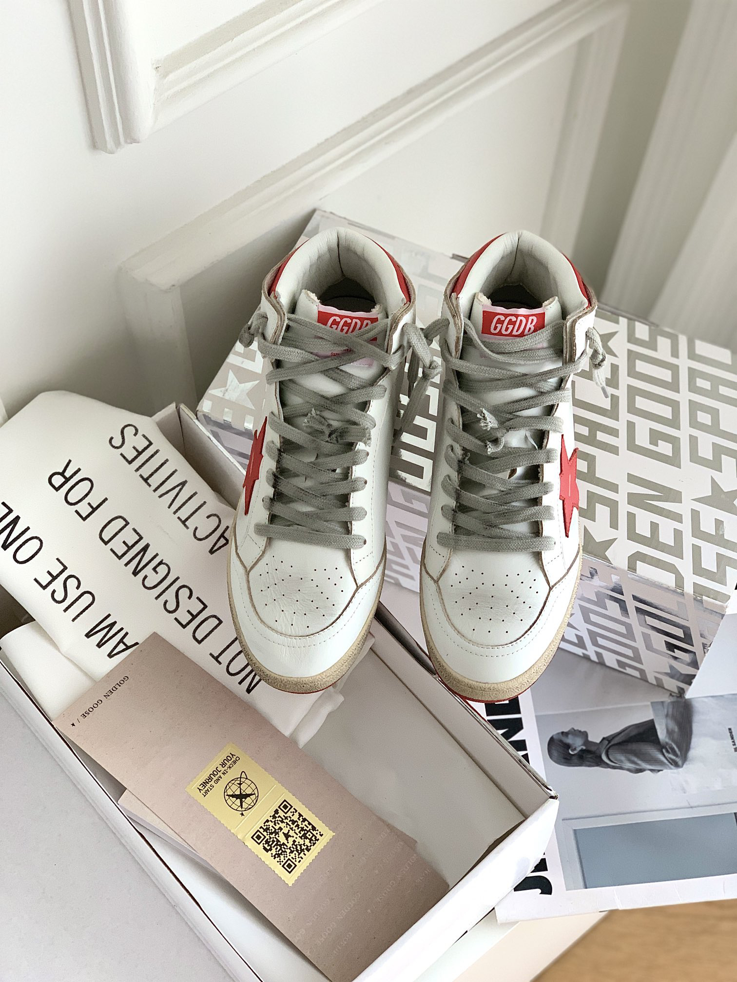 Golden Goose SKY-STAR High-Top Sneakers Red