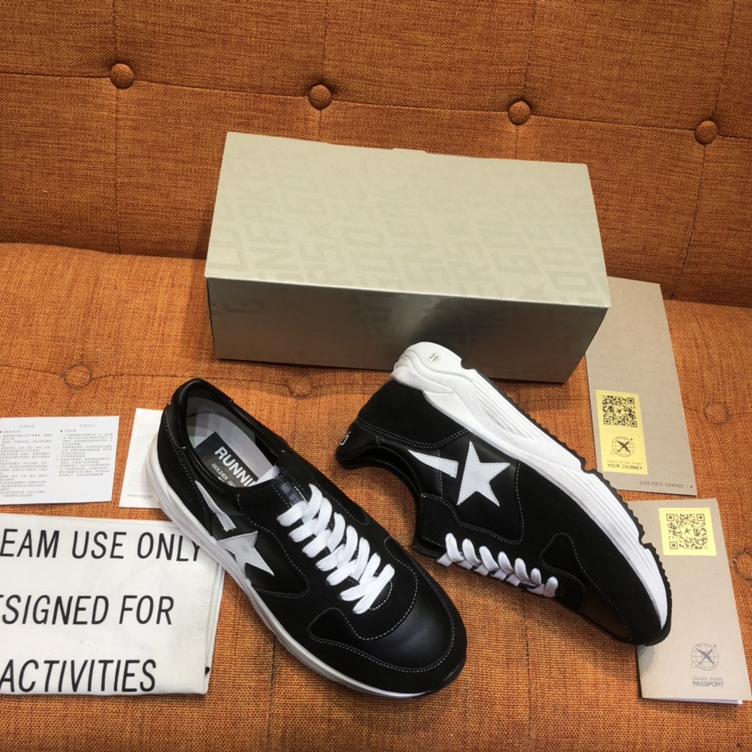 Golden Goose Running Sneaker Black