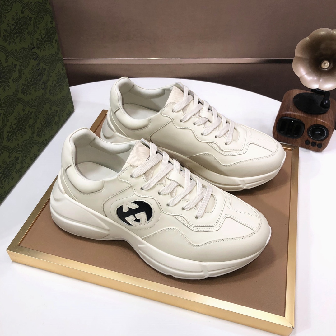 Gucci Dad Sneakers Thick Sole Beige