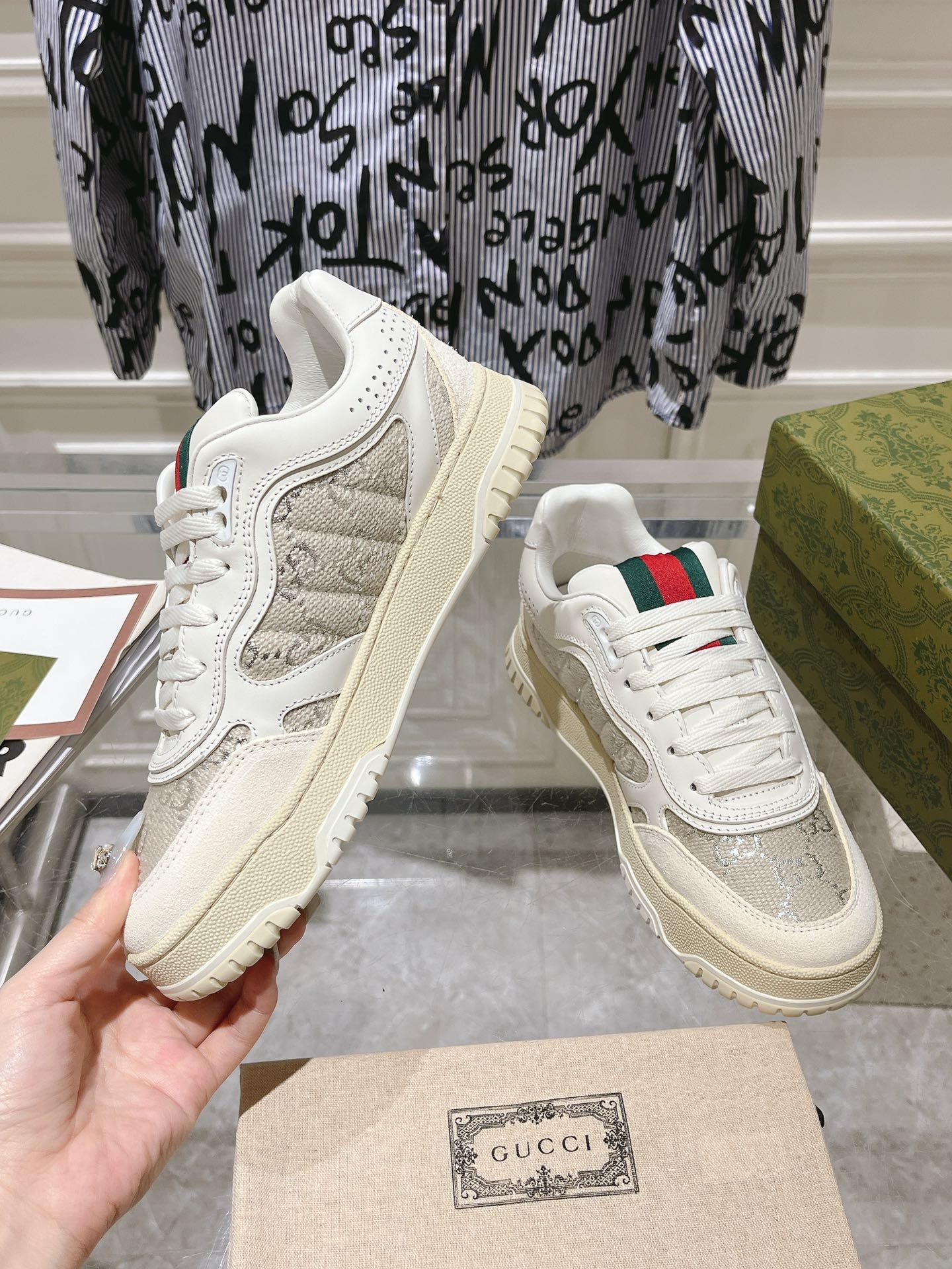 Gucci Vintage Runner Sneakers White
