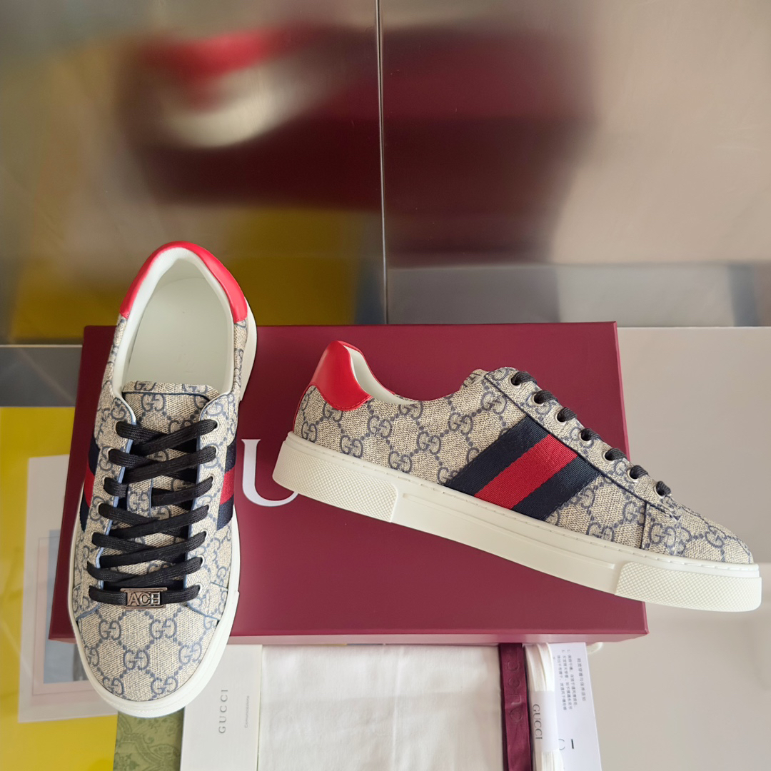 Gucci Ace GG Sneakers Red