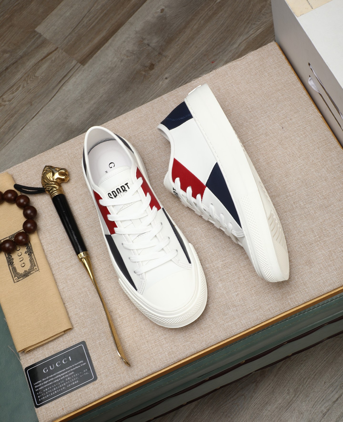 Gucci Leather Low-Top Sneakers Multicolor