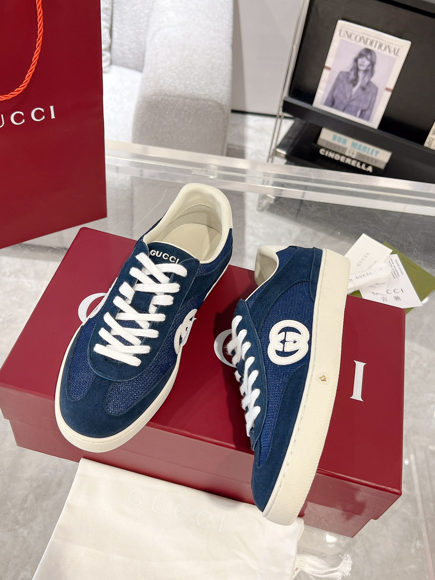 Gucci GG Low-Top Sneakers Navy