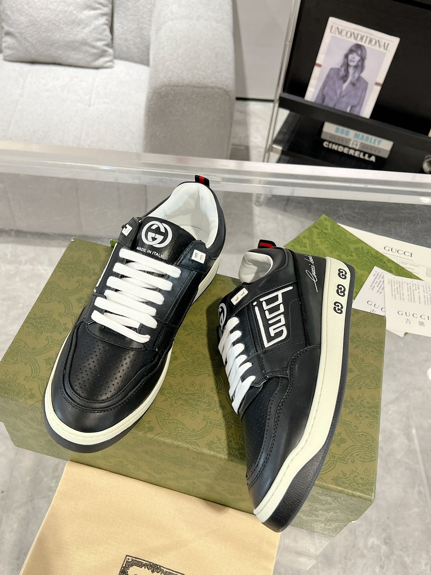 Gucci GG Logo Leather Sneakers Black