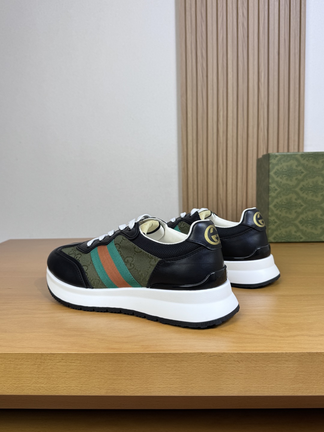 Gucci Web Stripe GG Sneakers Multicolor