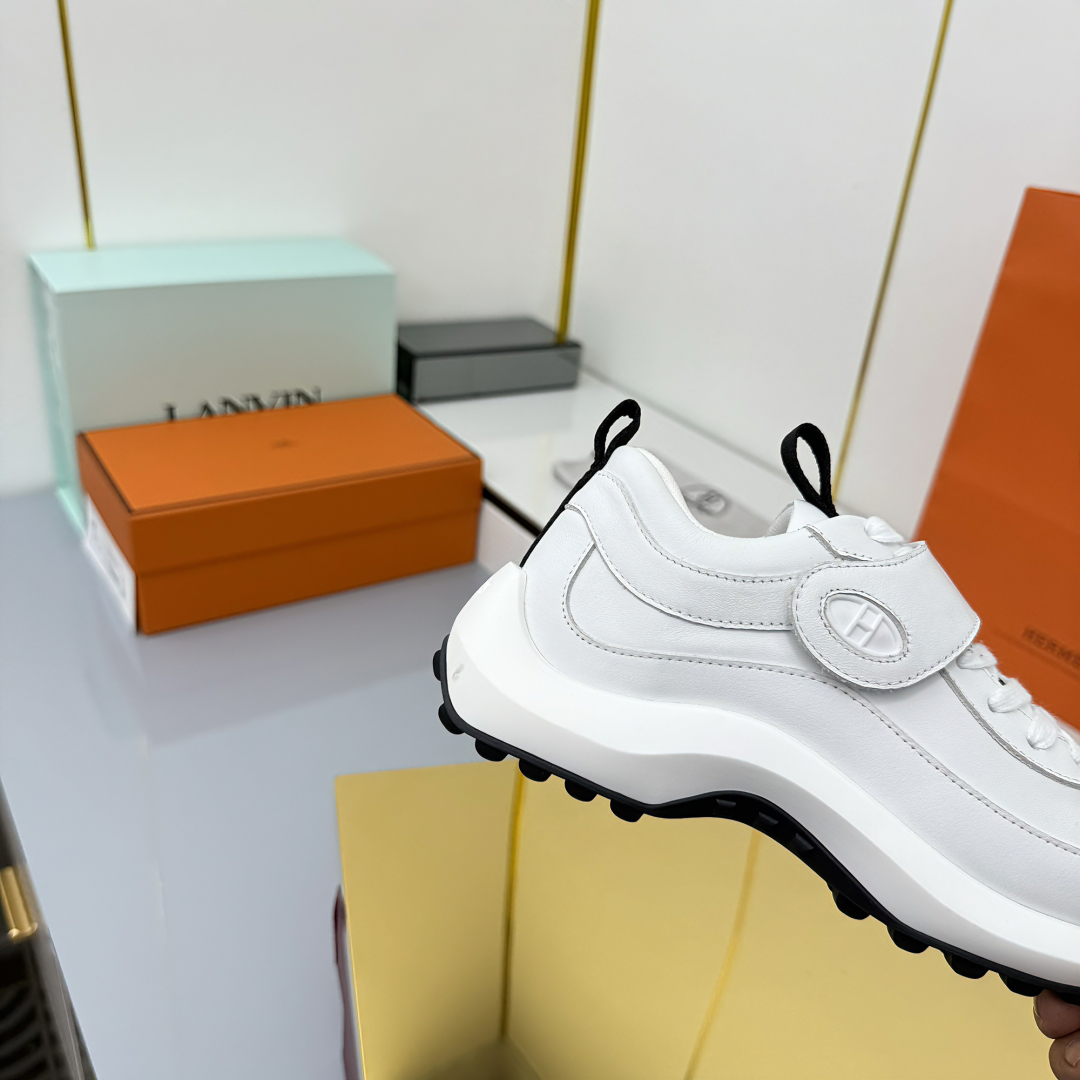 Hermes Loosneaker Velcro Sneaker White