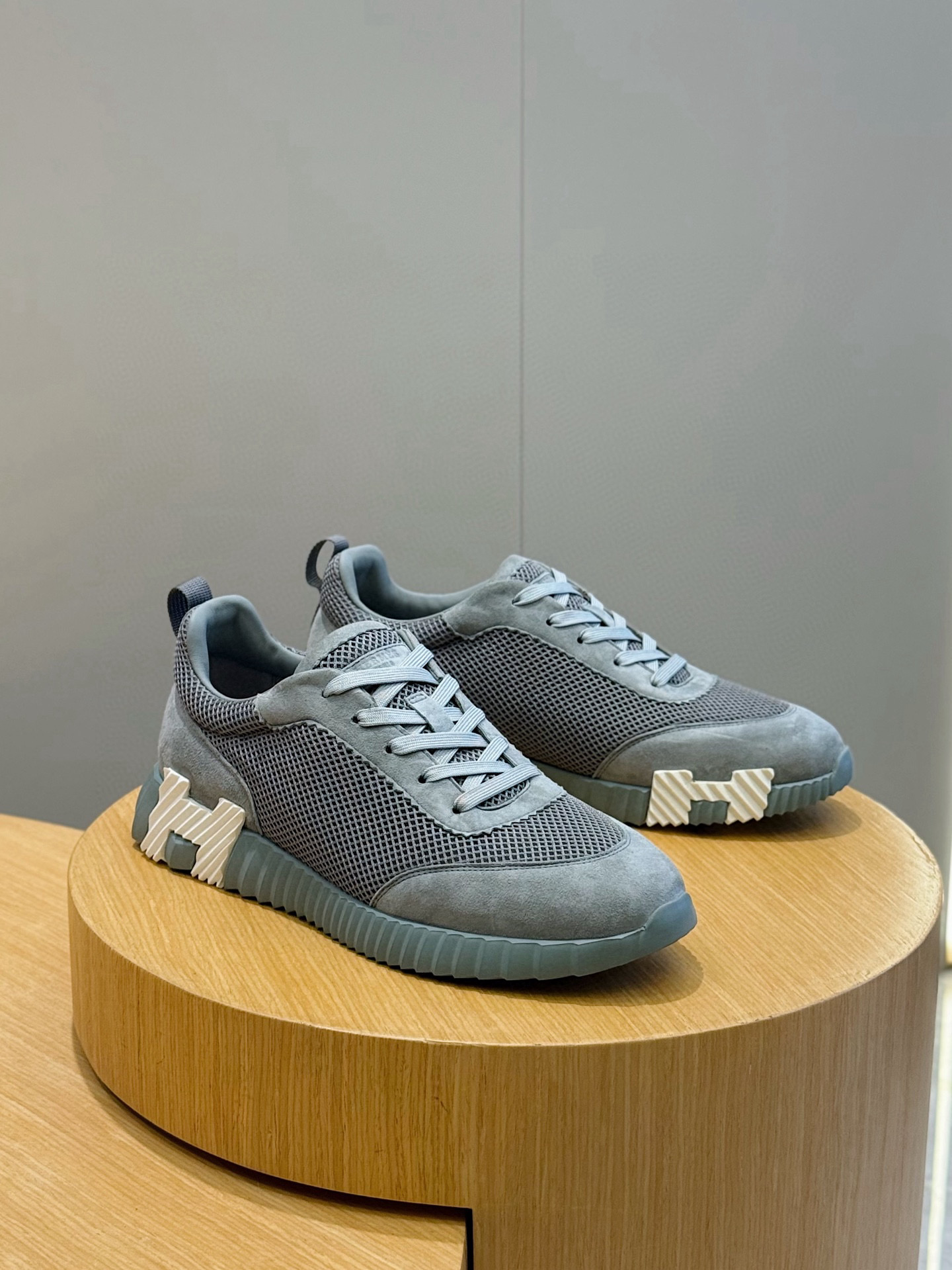 Hermes Bouncing Mesh Sneakers Gray