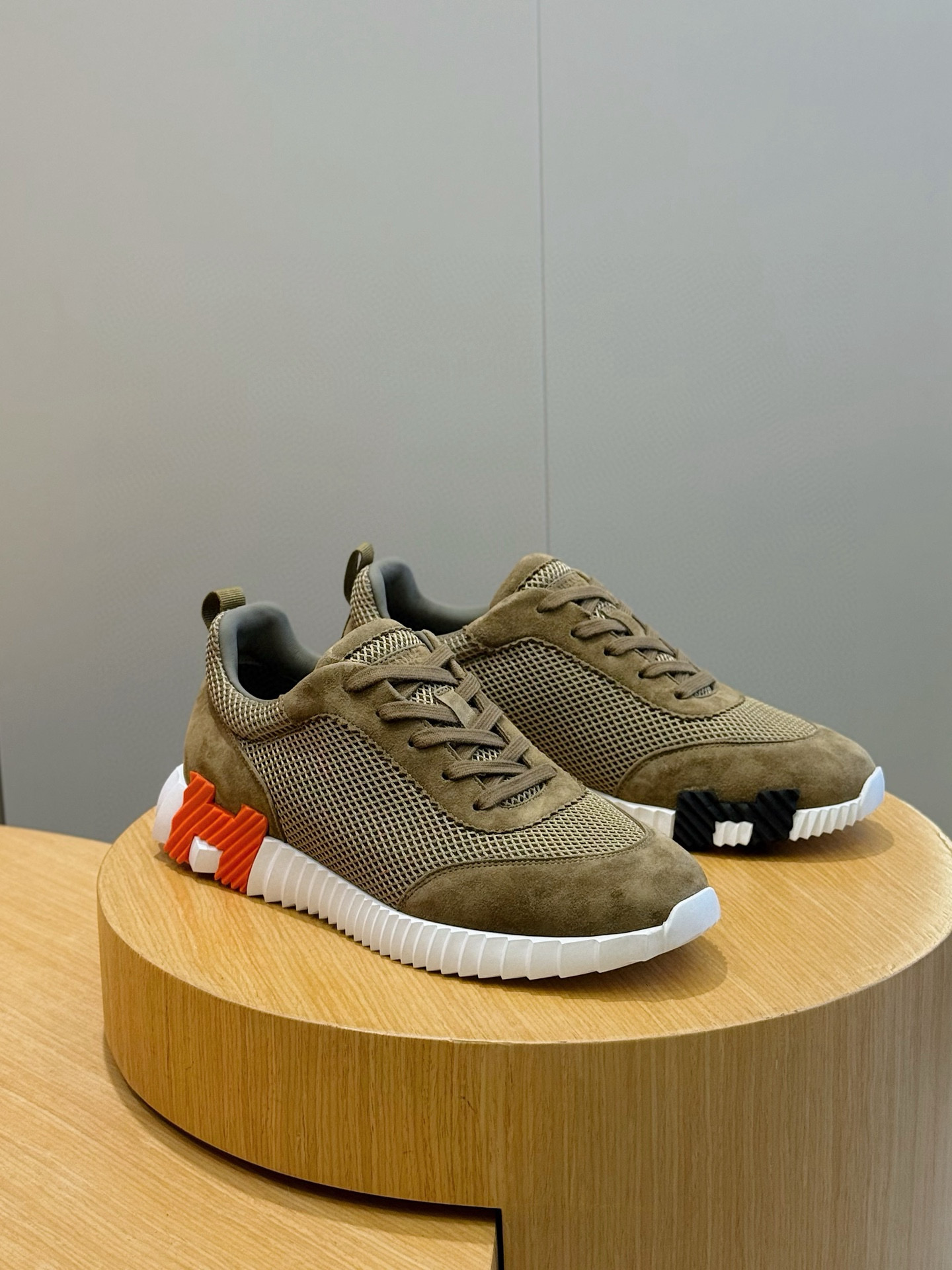 Hermes Bouncing Mesh Sneakers Khaki