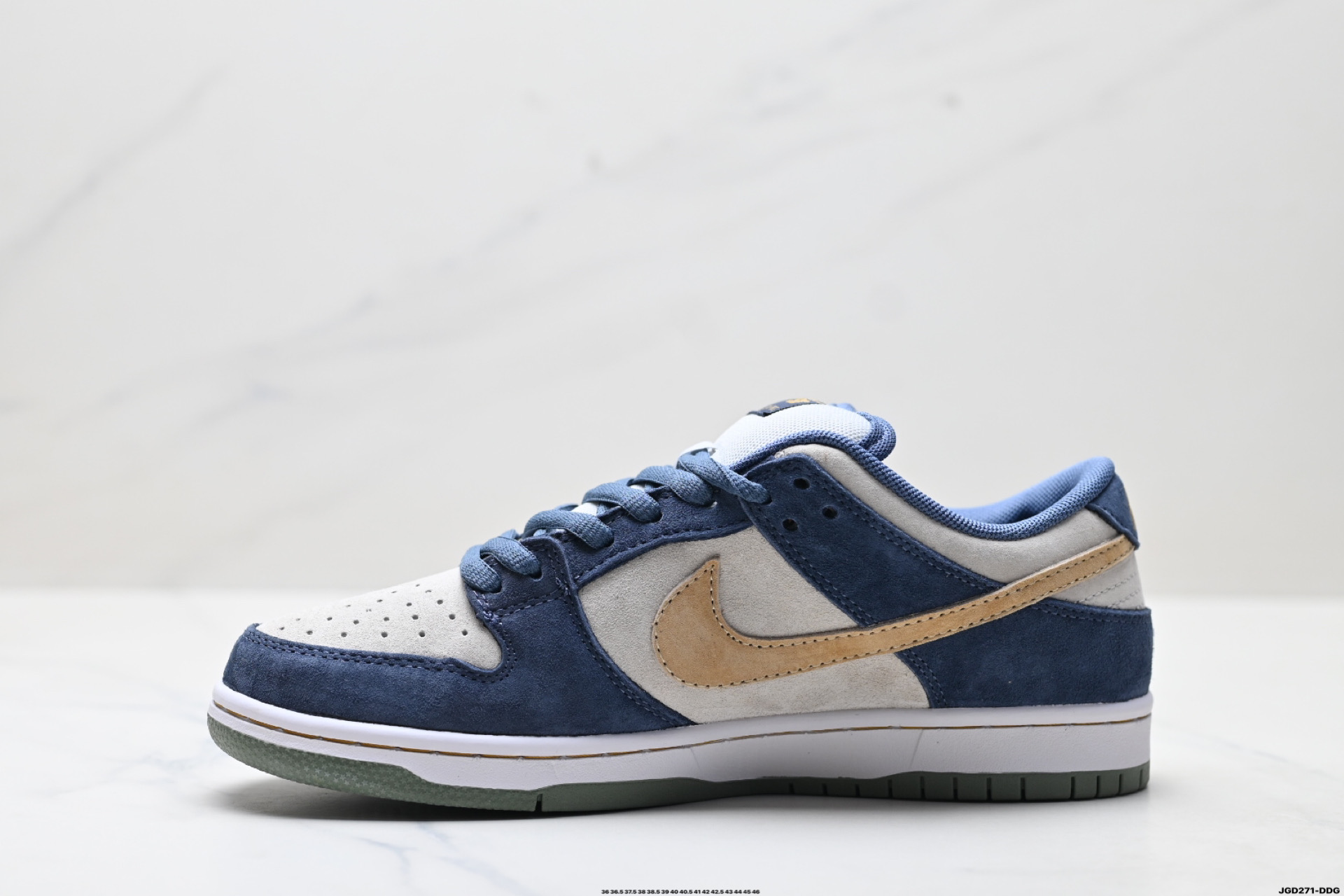 Nike SB Dunk Low Pro Suede Navy