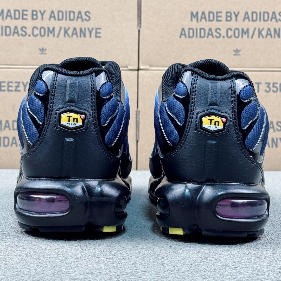 Nike Air Max Plus Drift TN Air Cushion Sneakers Blue/Black
