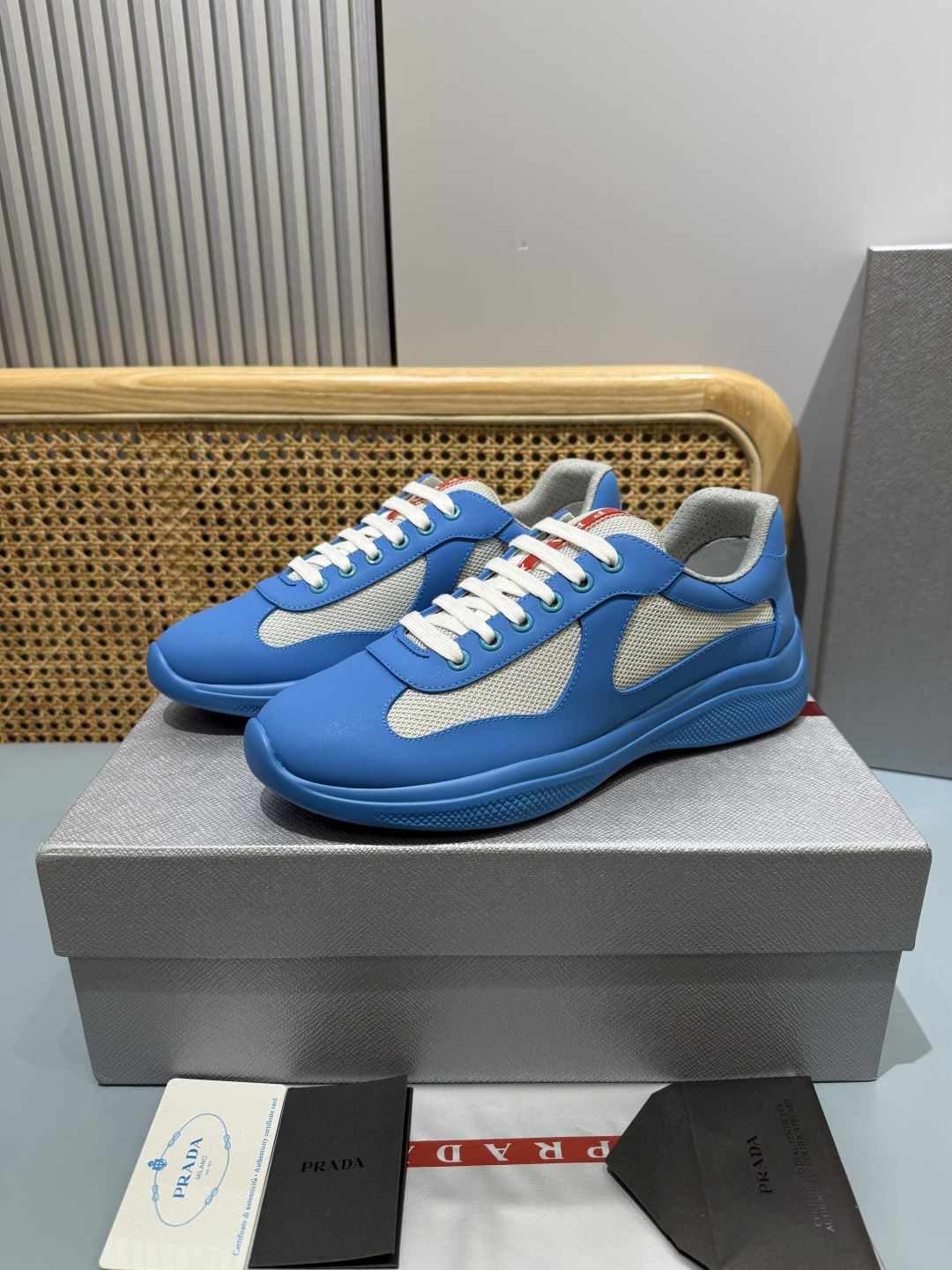 Prada Americas Cup Sneakers Klein Blue