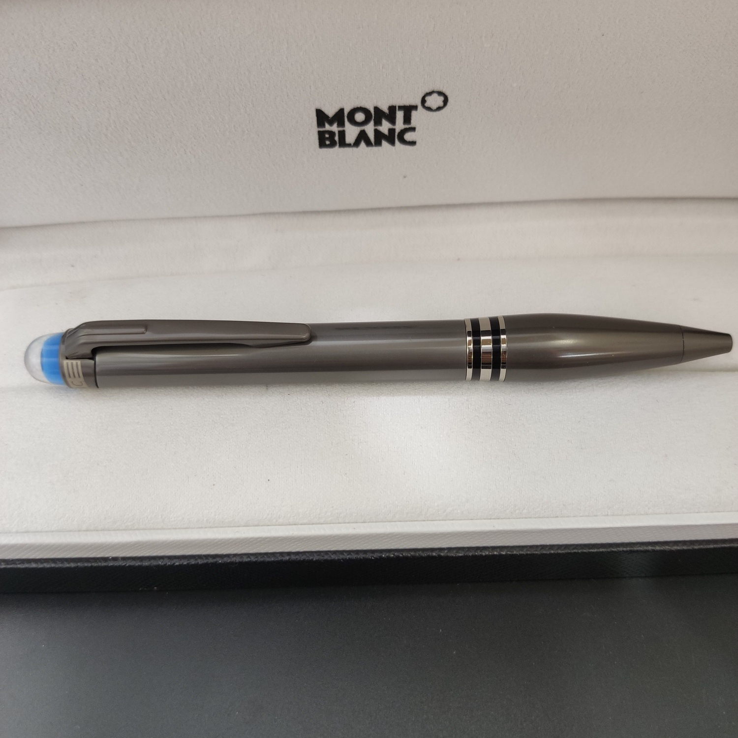 Montblanc Luxury Ballpoint Pen Black