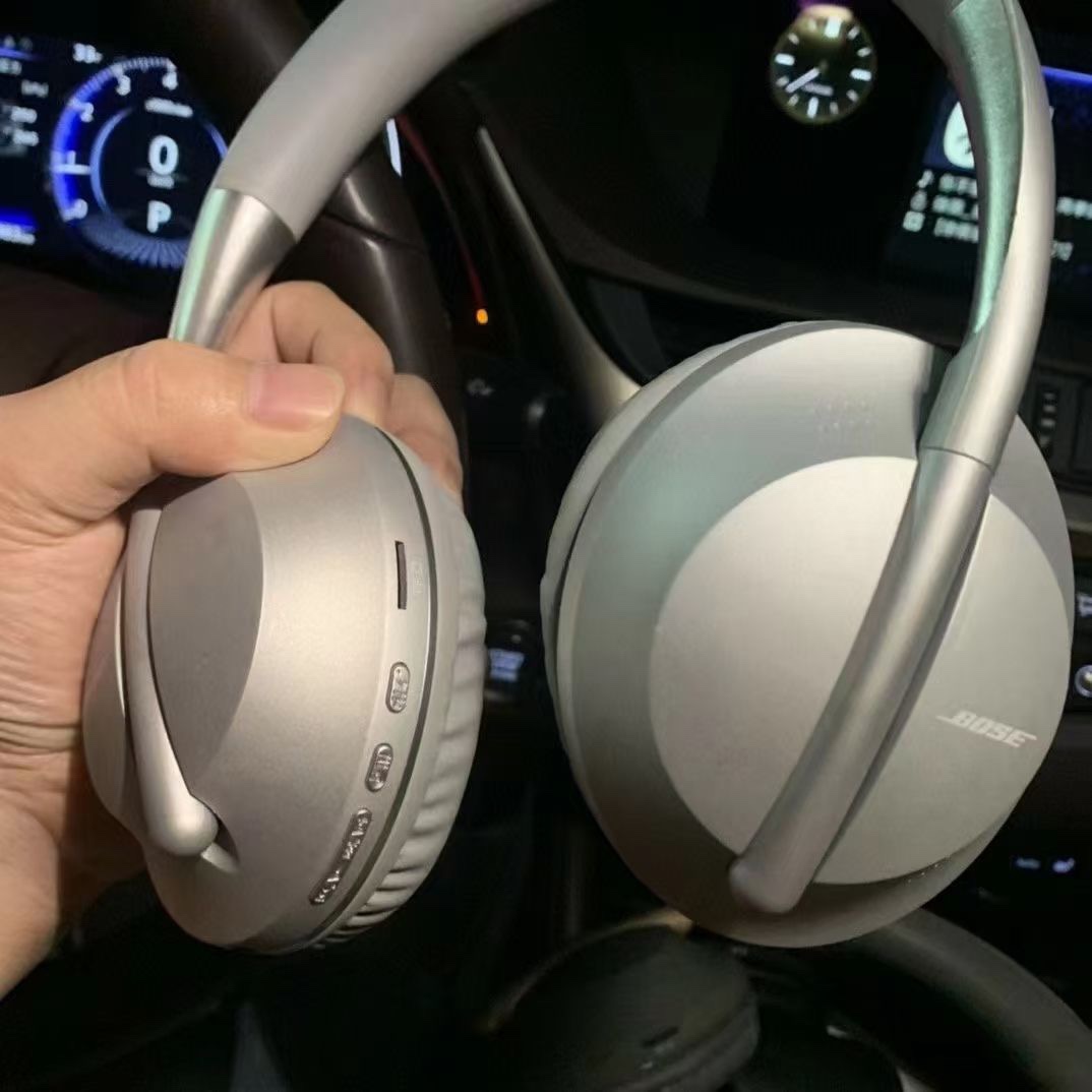 Bose Noise Cancelling 700 Bluetooth Headphones, Multi-Color