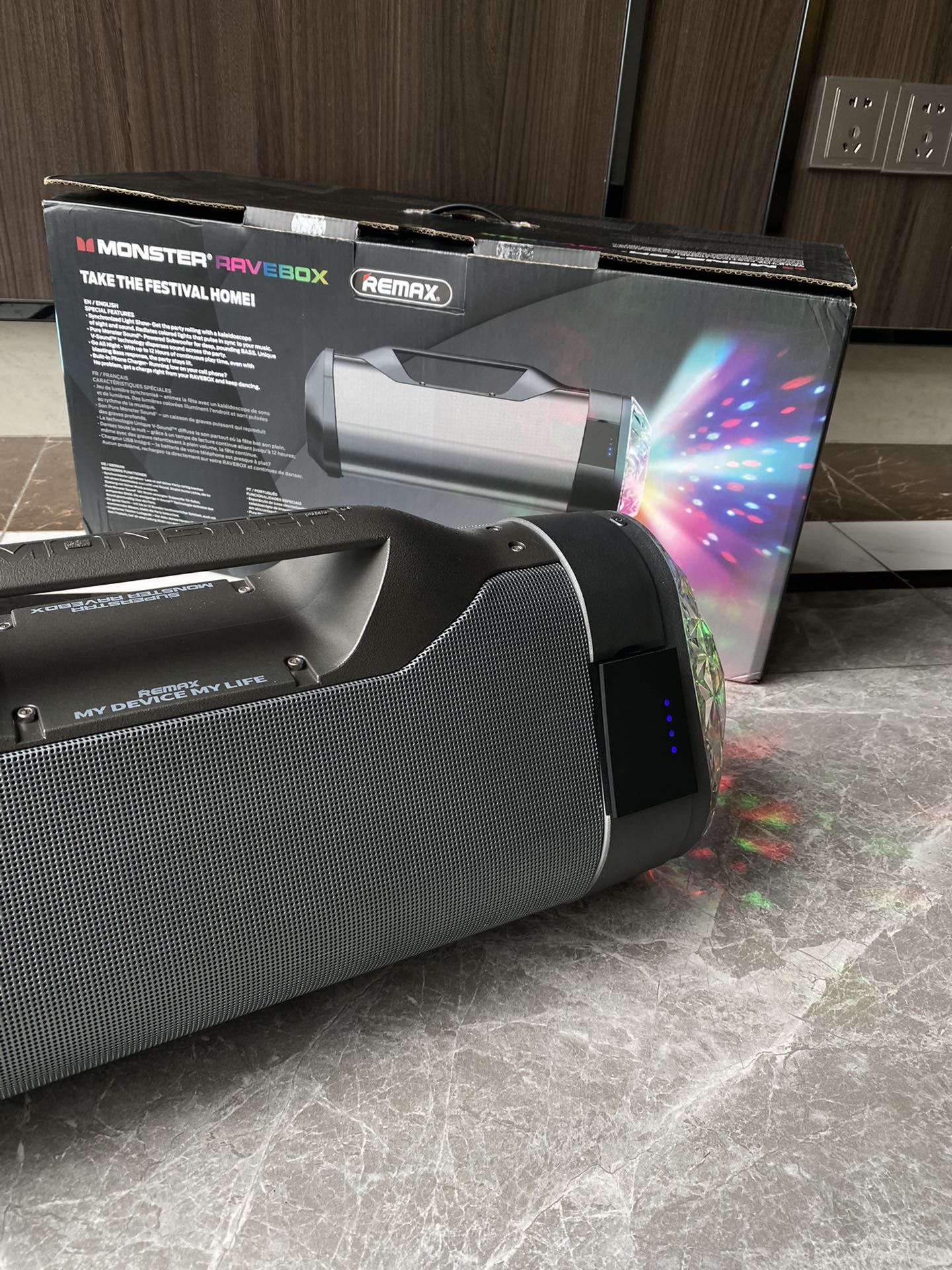Monster Ravebox Portable Party Speaker NFC Black