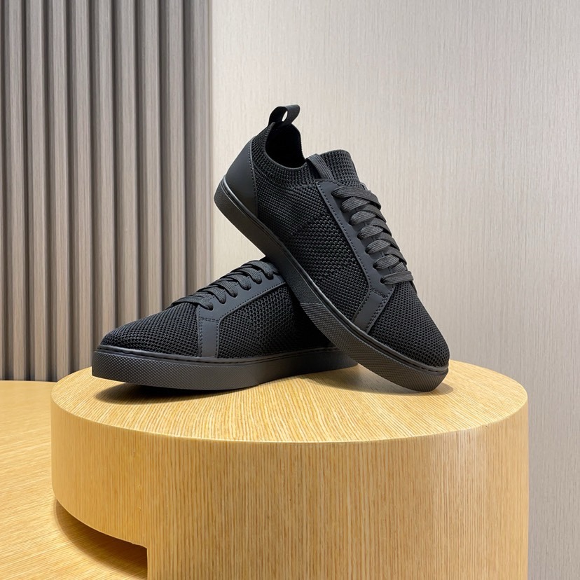 Lacoste Classic Knit Low-Top Sneakers Black