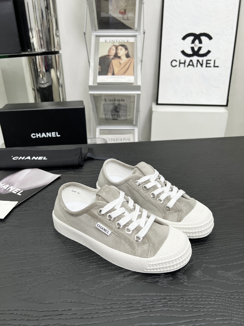 Chanel Vintage Coco Low-Top Sneakers Gray