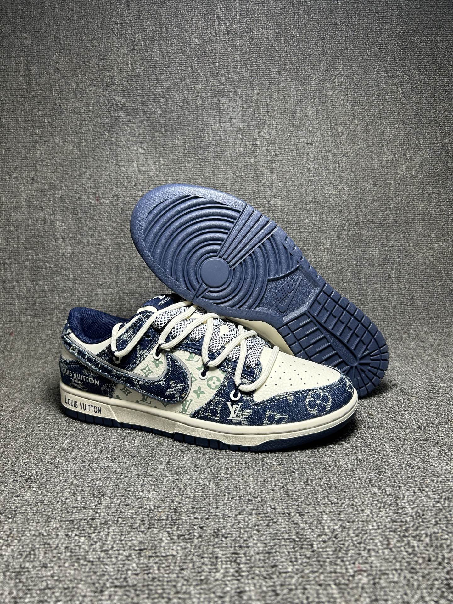 Nike SB Dunk LV Blue White