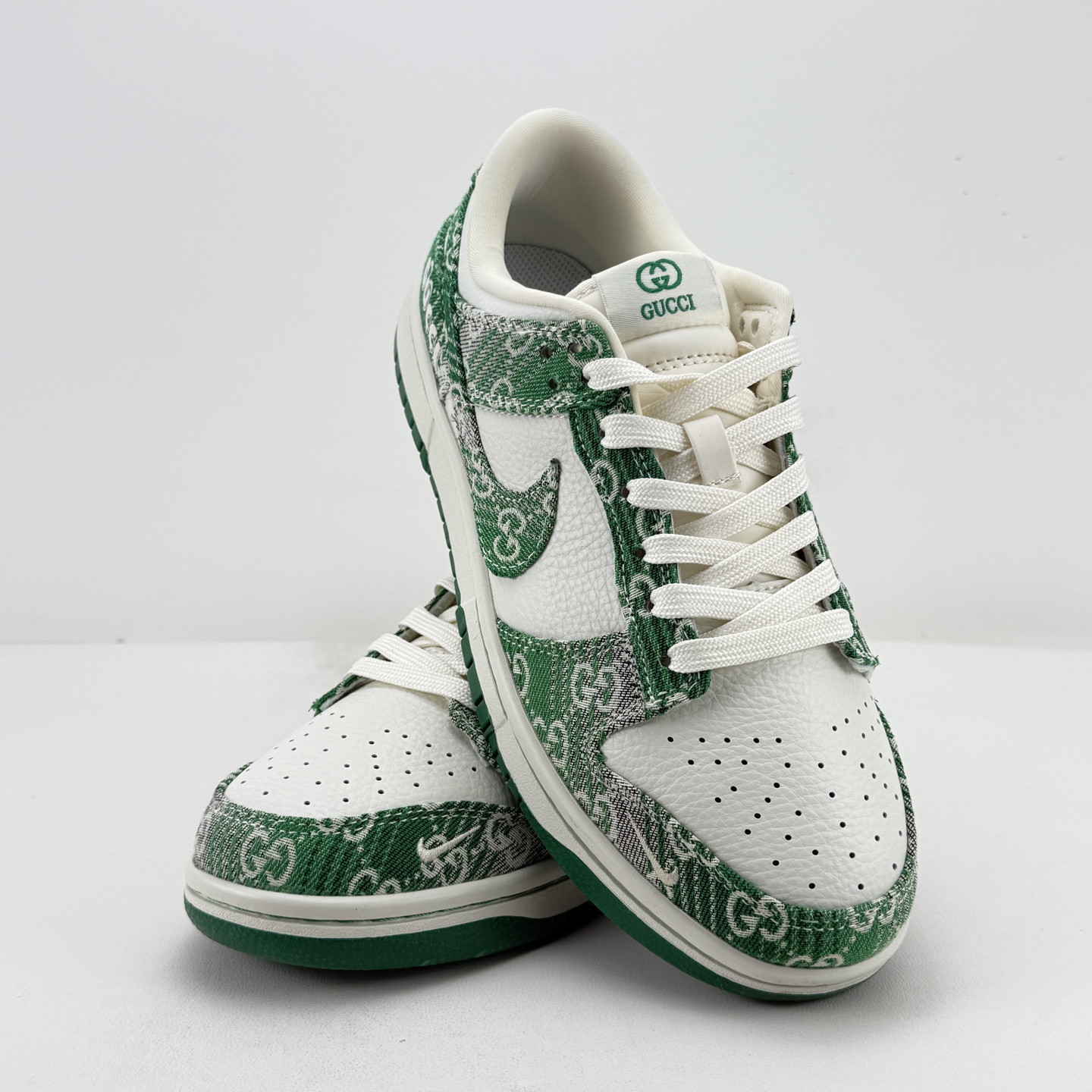 Nike SB Dunk Low Green White