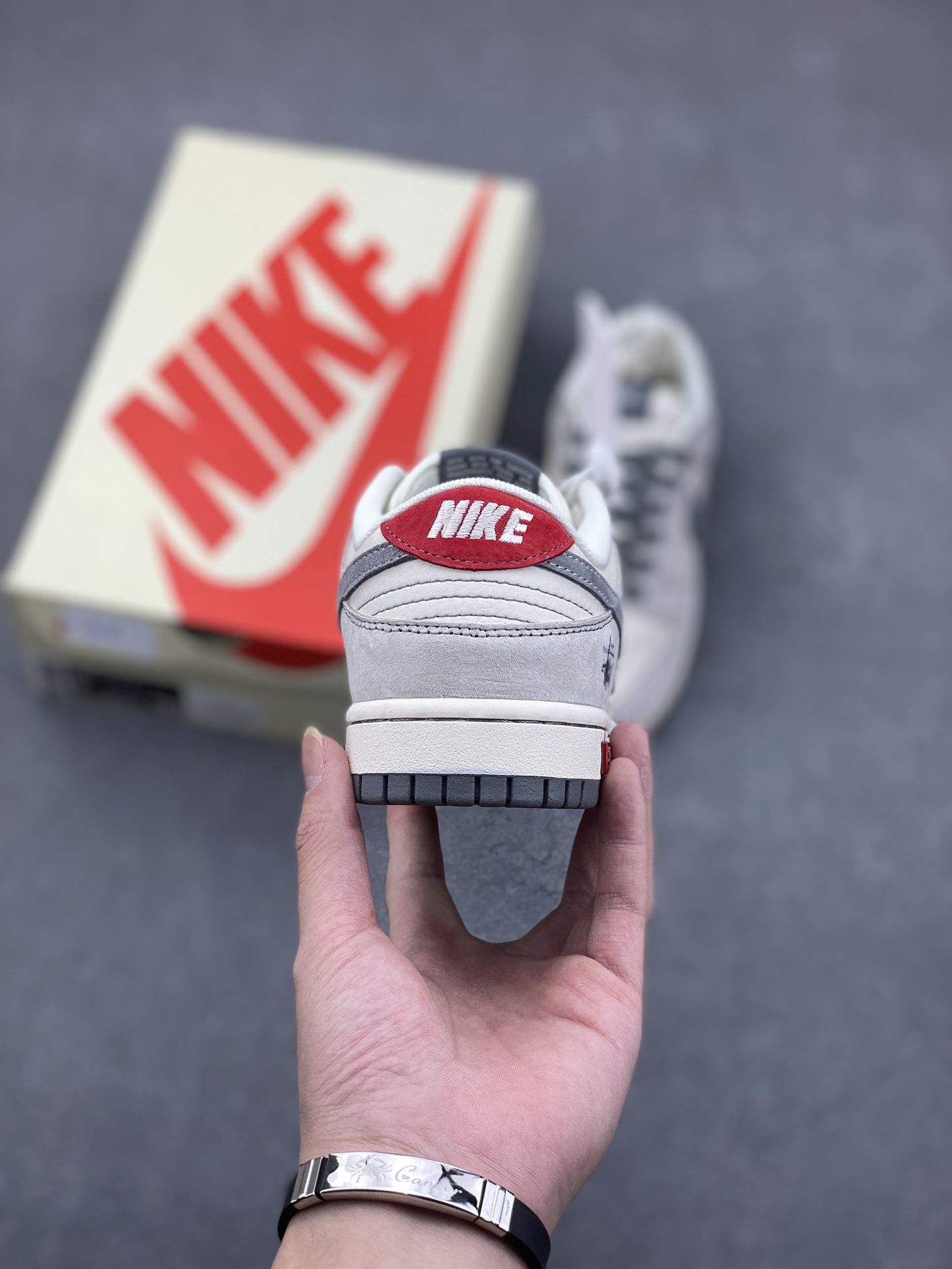 Nike SB Dunk Low Grey Red