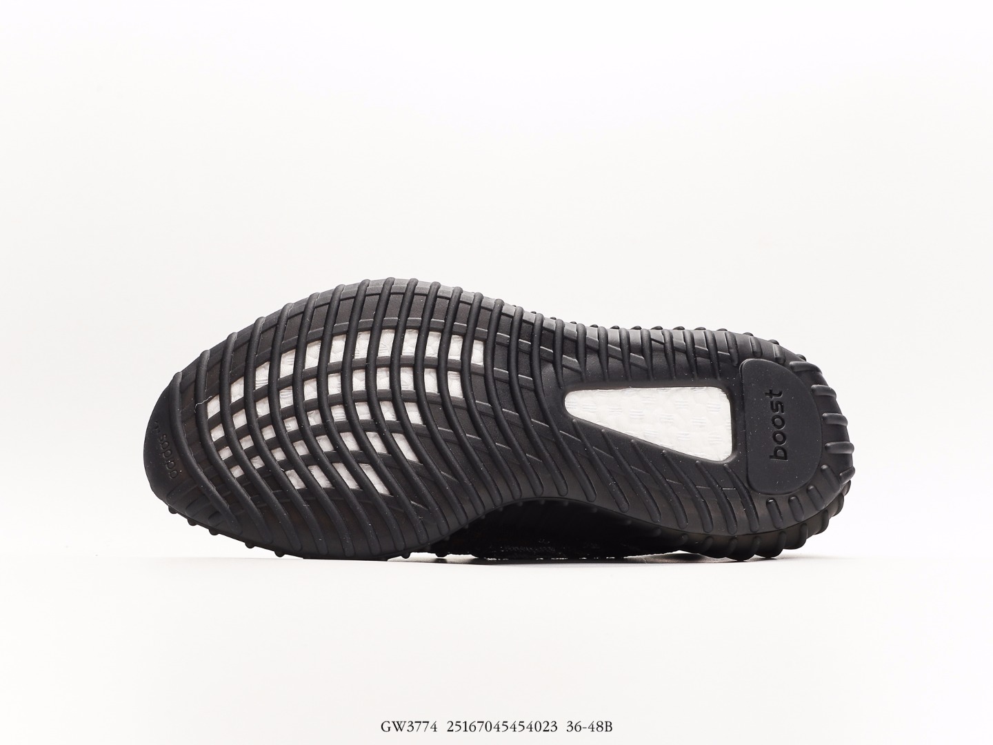 Adidas Yeezy Boost 350 V2 Sneakers Black/Brown
