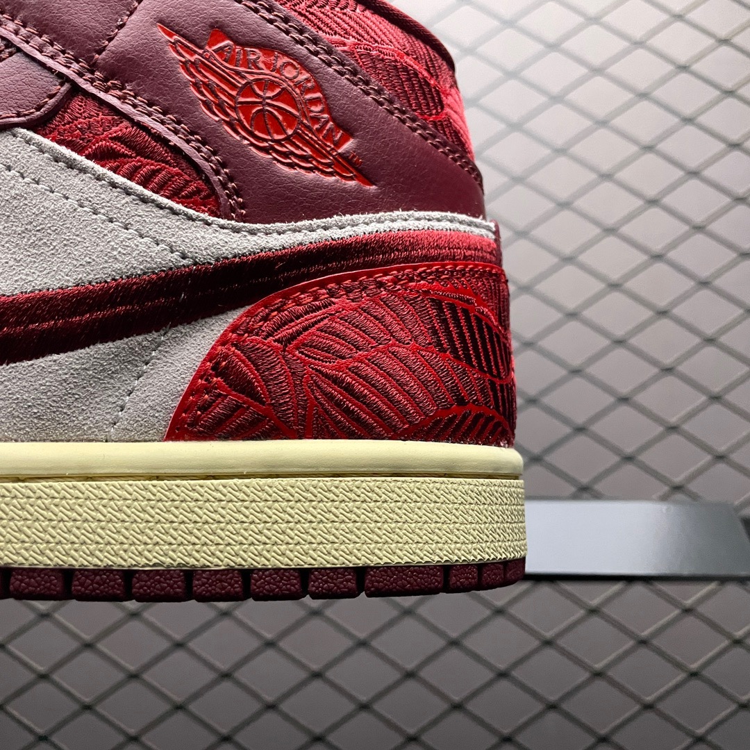 Jordan Air Jordan 1 Mid DZ2820-601 Burgundy