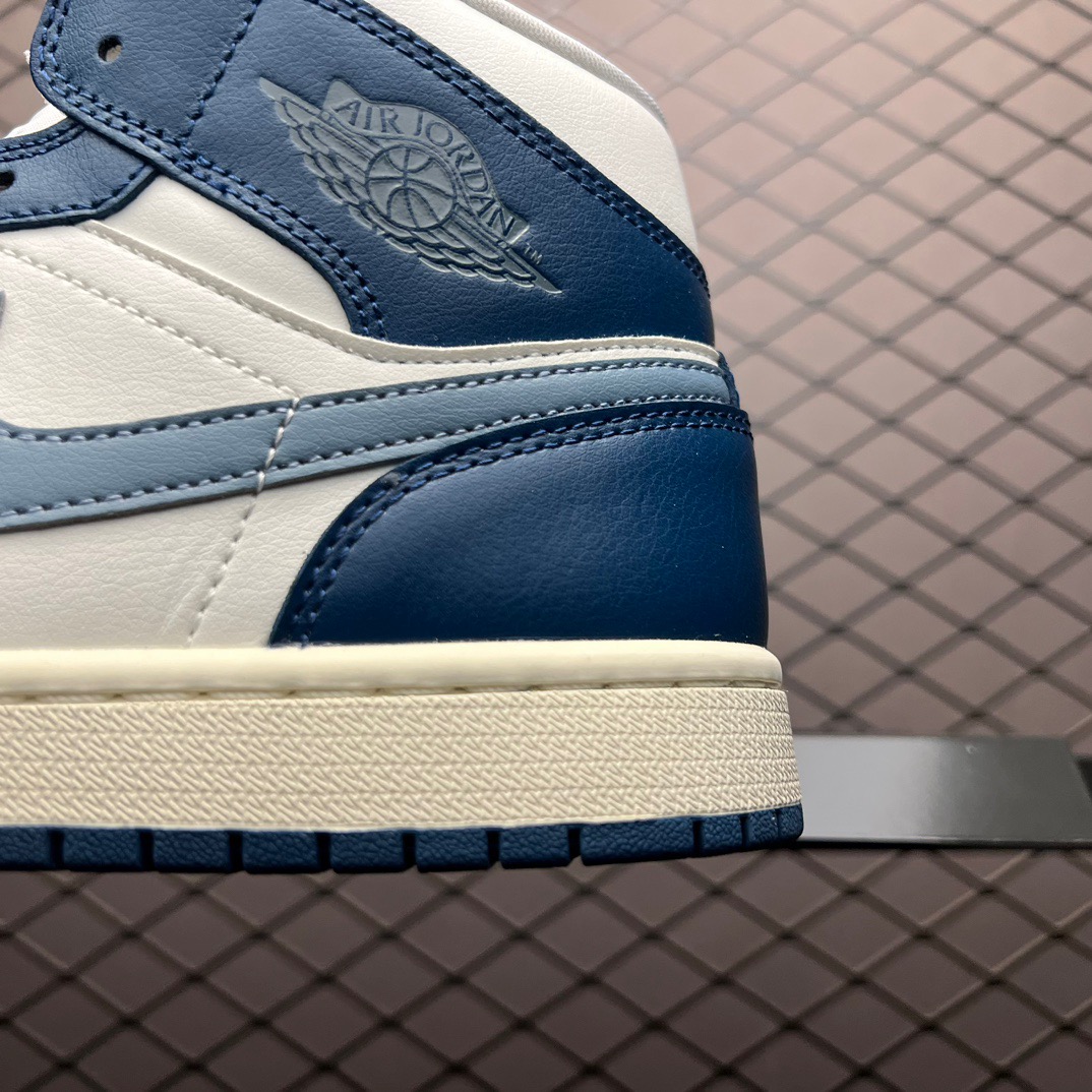 Jordan Air Jordan 1 Mid Blue White