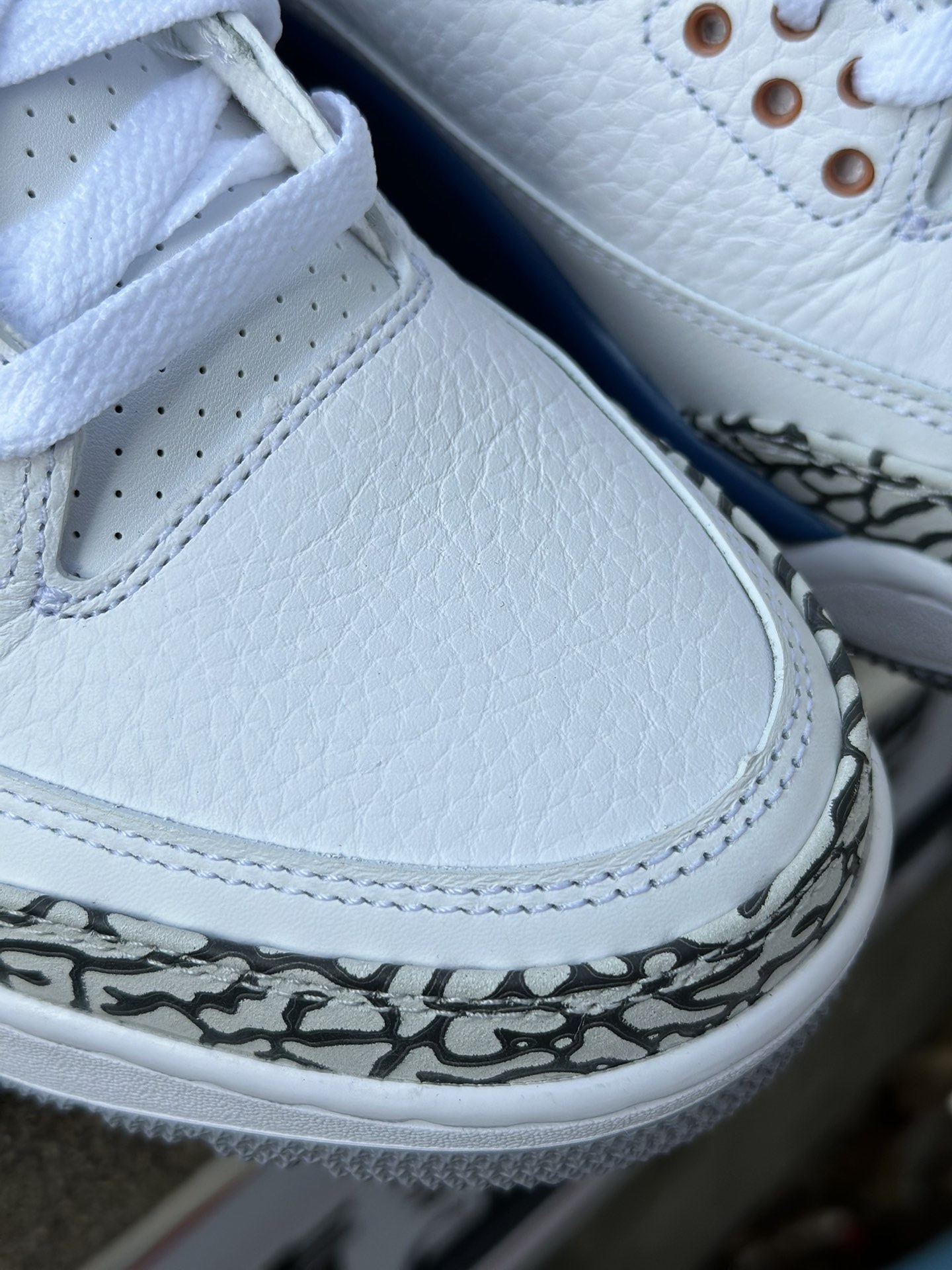 Jordan Air Jordan 3 SE Denim Fire Red Sneakers White/Blue