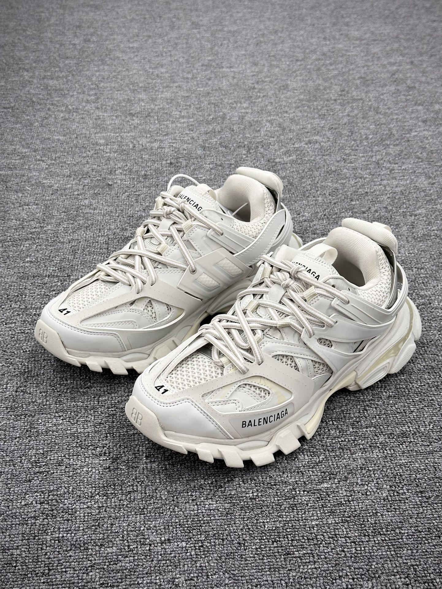 Balenciaga Track Trainers 3.0 Runner White