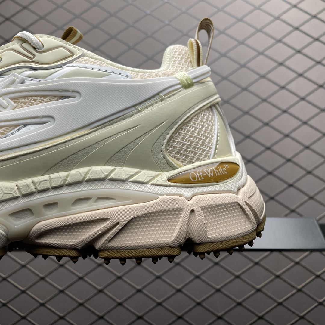 Off-White Low-Top Retro Sneaker Beige