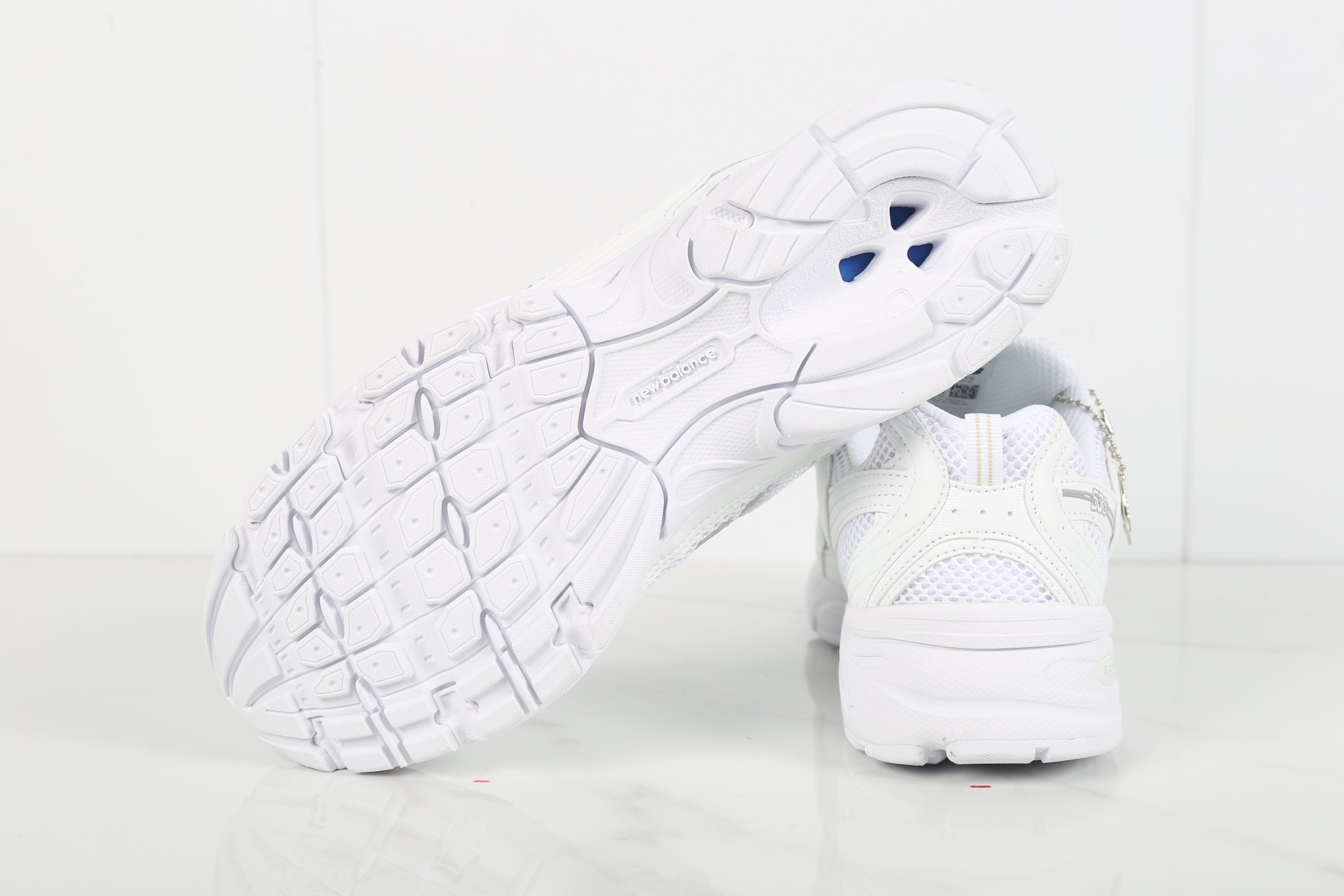 New Balance MR530 Retro Dad Sneakers White