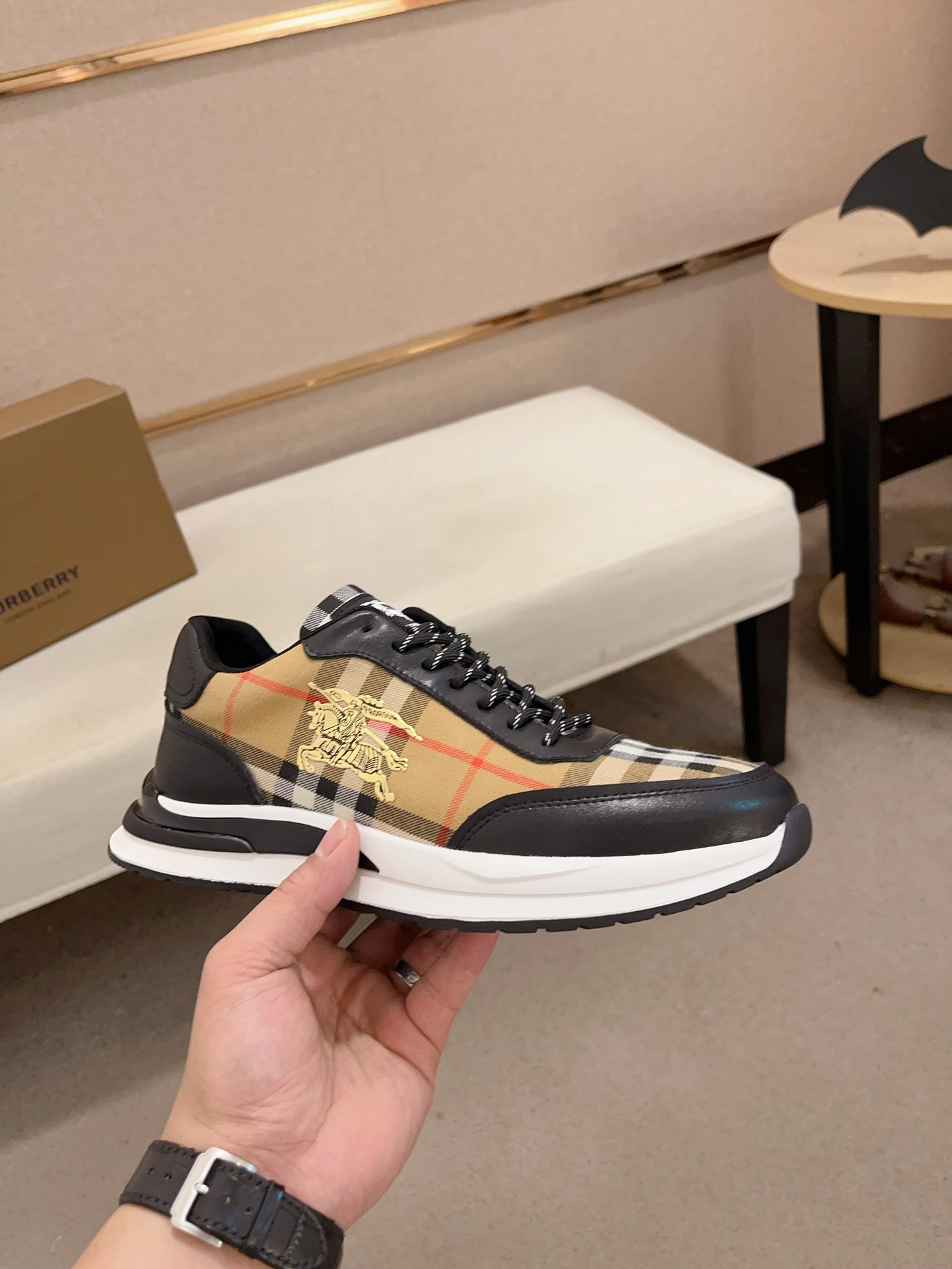Burberry Vintage Check Runner Sneakers Khaki